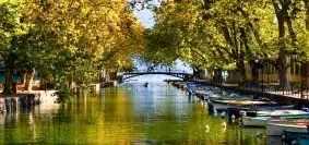 Histoire et légendes autour du Pont des Amours d'Annecy